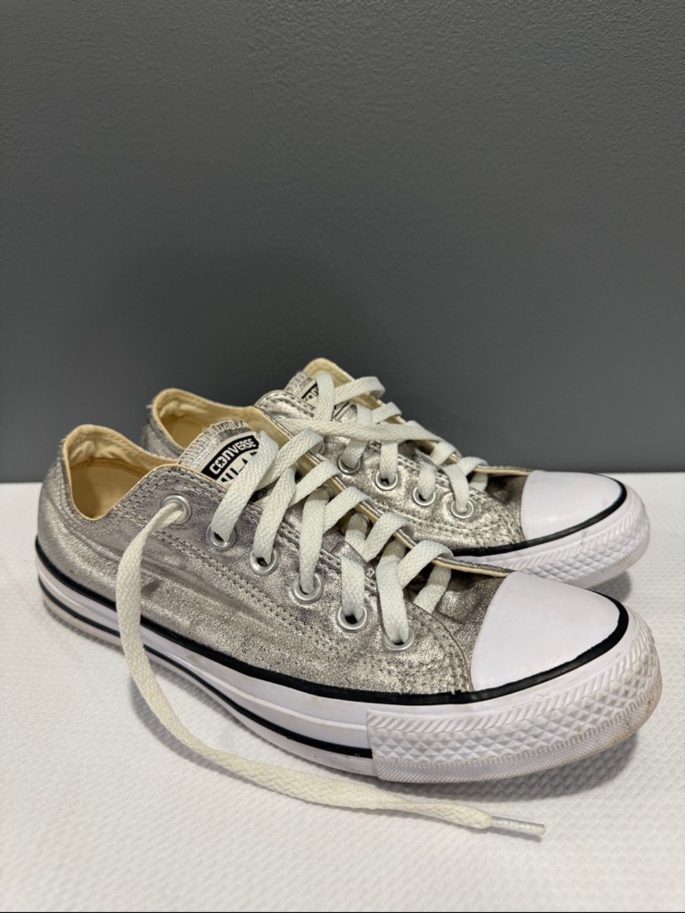 Metallic Converse All Star Chuck Taylor Oxford Shoe Women’s 7.5/Men’s 5.5